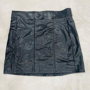 Black PLeather Mini Skirt